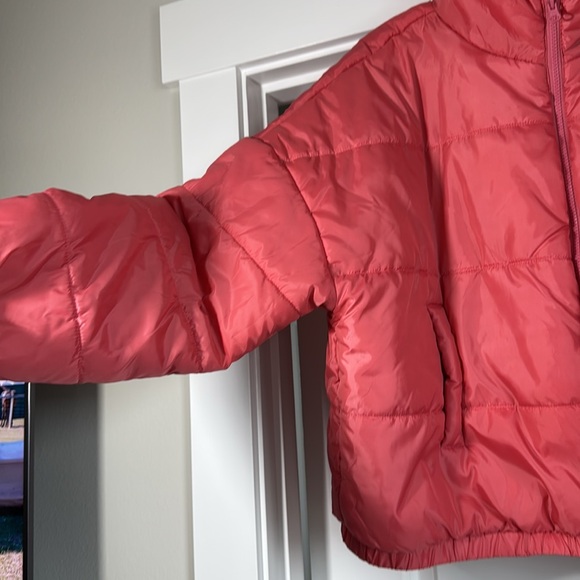 Abound Coral Rose Cropped Puffer Jacket Size 1X - Picture 3 of 6